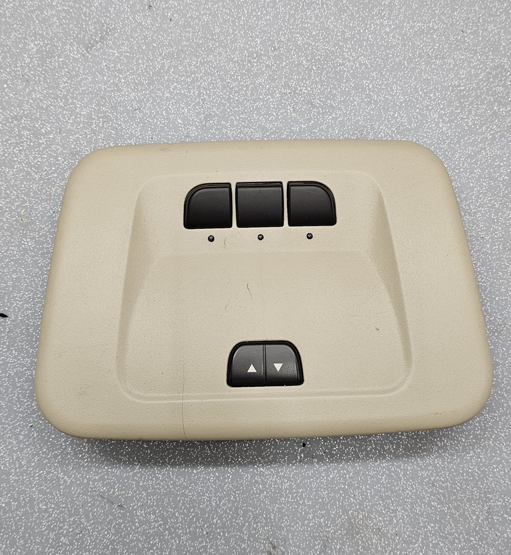 🔥07-13 SIERRA SILVERADO YUKON TAHOE Overhead Console Dome TAN