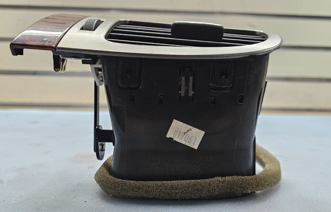 🔥07-13 Suburban YUKON Front LEFT DRIVER Dash Air Vent Heater FILTER SILVER VT16