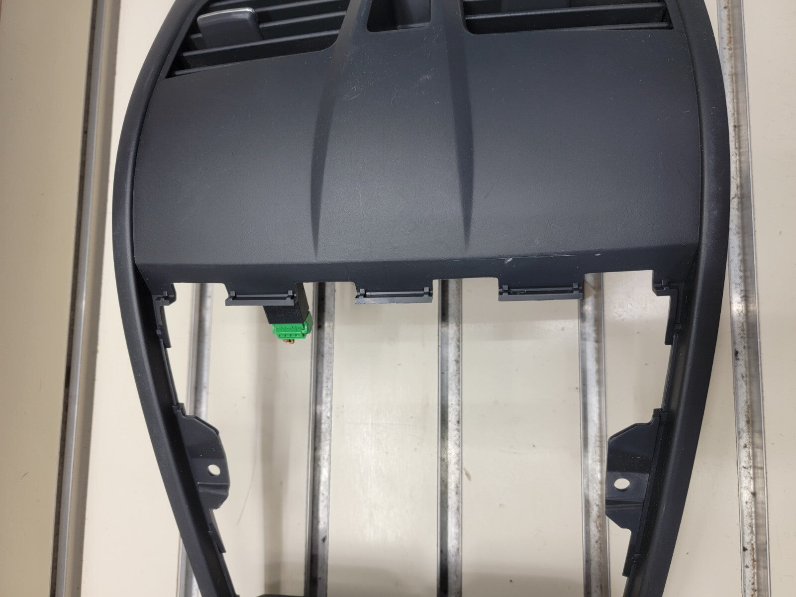 07-14 SUZUKI SX4 DASH CENTER AC HEATER AIR VENT TEMPERATURE TRIM ASSEMBLY BLACK