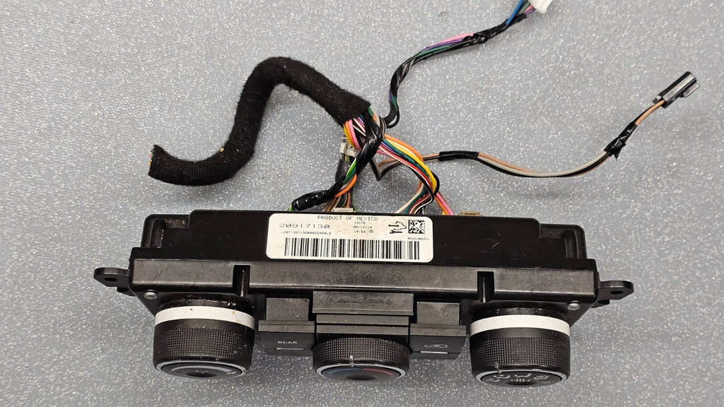 🔥09-12 CHEVY TRAVERSE DASH CENTER AC HEATER CLIMATE TEMPERATURE CONTROL UNIT