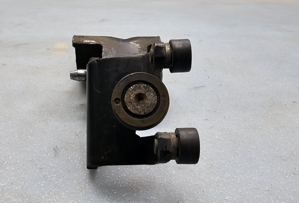 🔥1995-2005 Chevy Astro GMC Safari Middle Sliding Door Arm Roller Hinge