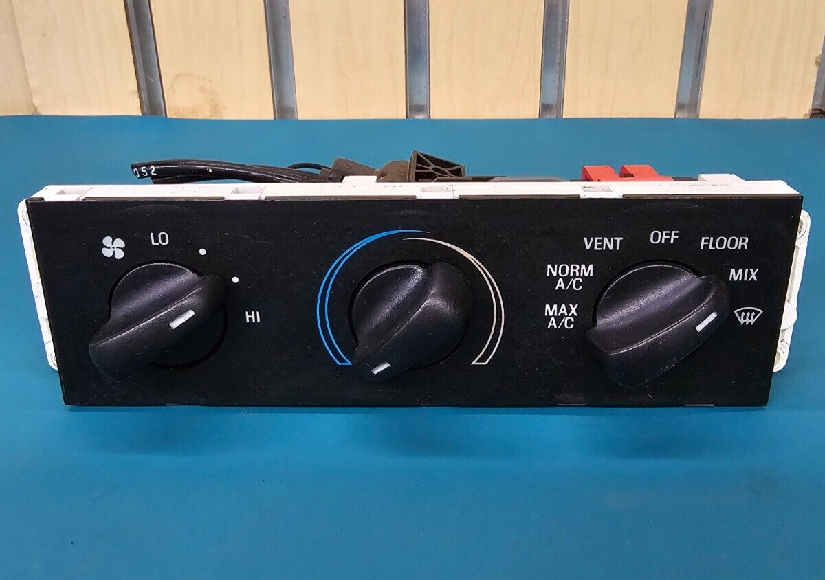 94-00 Ford Mustang Dash A/C Heater Climate Temperature Control Panel Conditioner