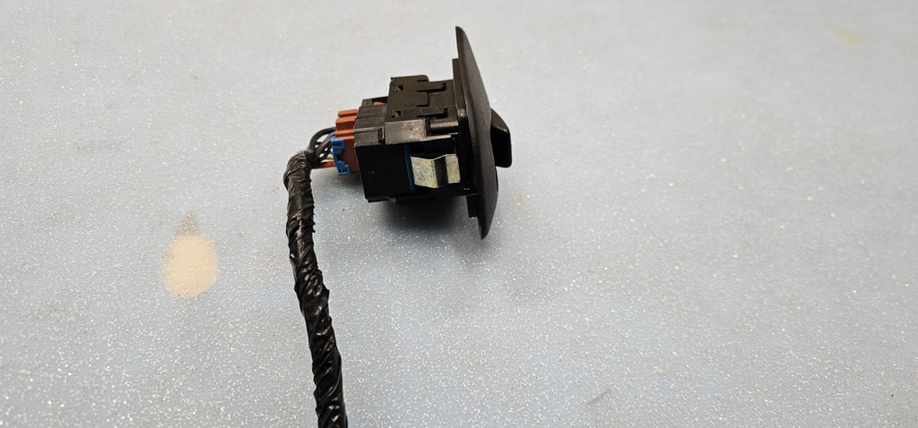🔥03-06 Silverado Tahoe Suburban Yukon Sierra Left Rear Window Door Switch Black