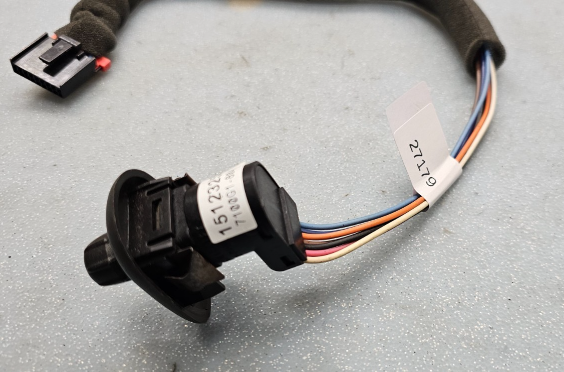 🔥02-09 TRAILBLAZER ENVOY A LEFT DRIVER POWER MIRROR DOOR CONTROL SWITCH BLACK