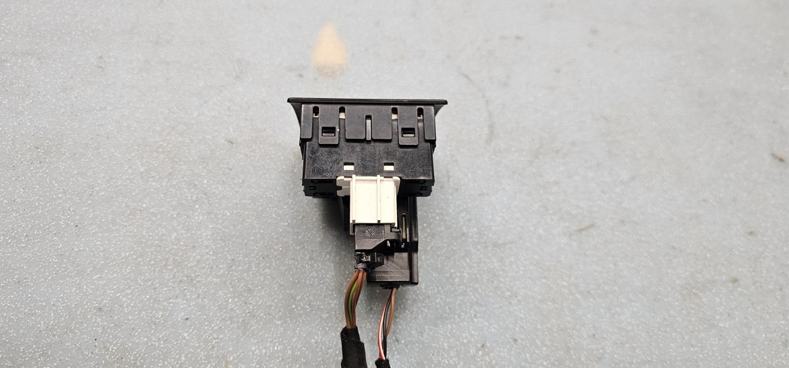 🔥12-15 VW PASSAT DASH HAZARD SWITCH WITH CLOCK BLACK OEM