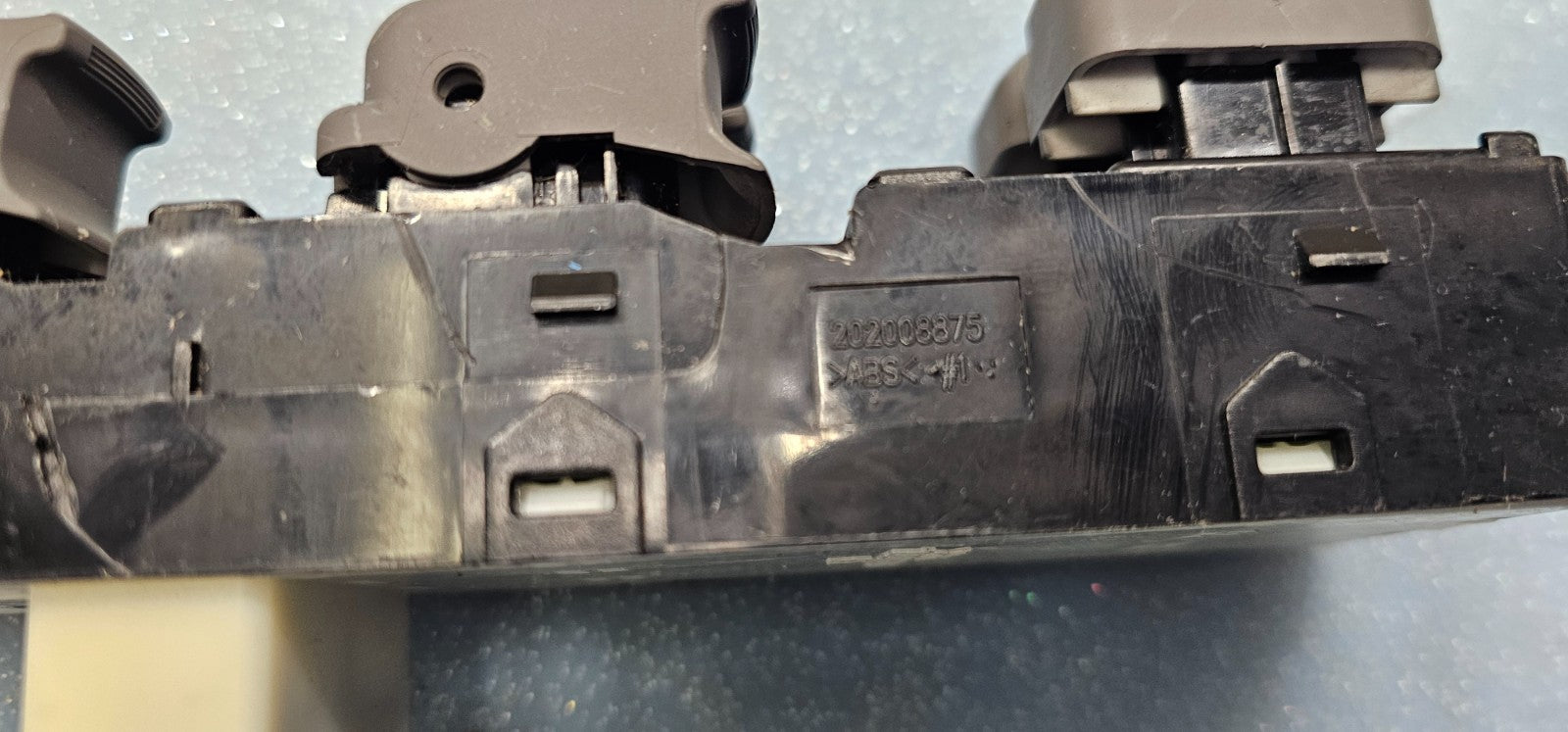 🔥10-14 Hyundai Sonata Left Driver Master Power Window Door Switch Assembly Gray