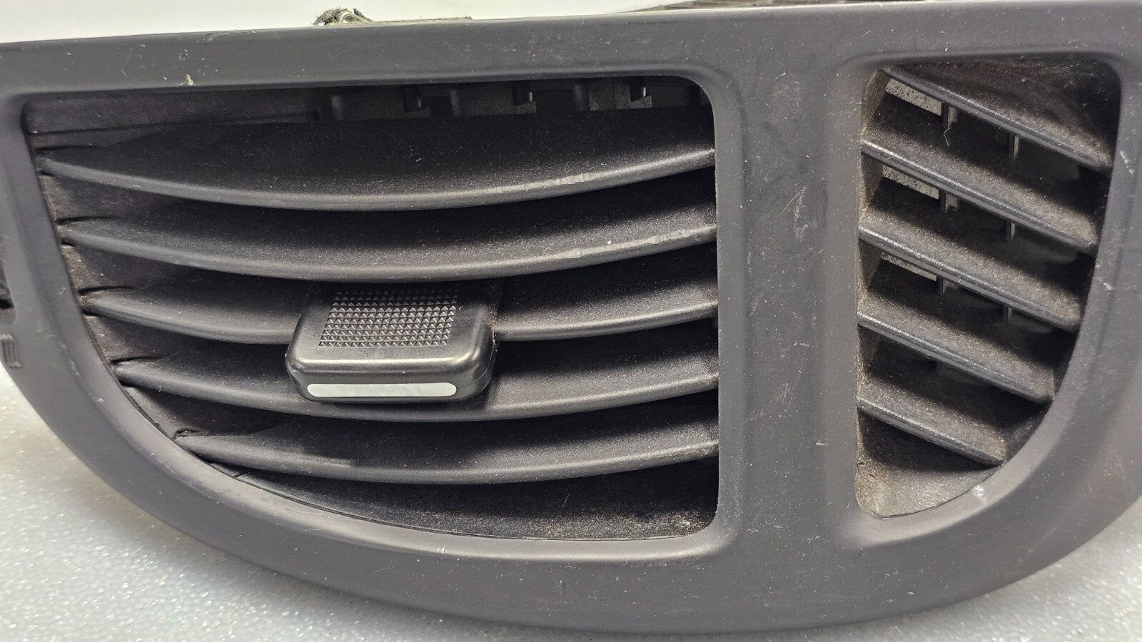 🔥10-13 KIA FORTE DASH RIGHT PASSENGER AIR VENT HEATER CONDITIONING BLACK