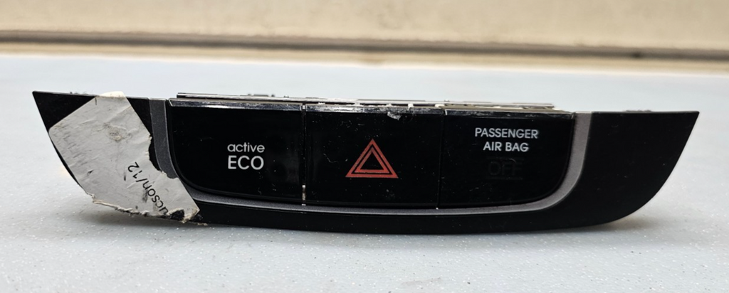 🔥10-15 Hyundai Tucson Emergency Hazard Ligth Switch Active ECO Button Black