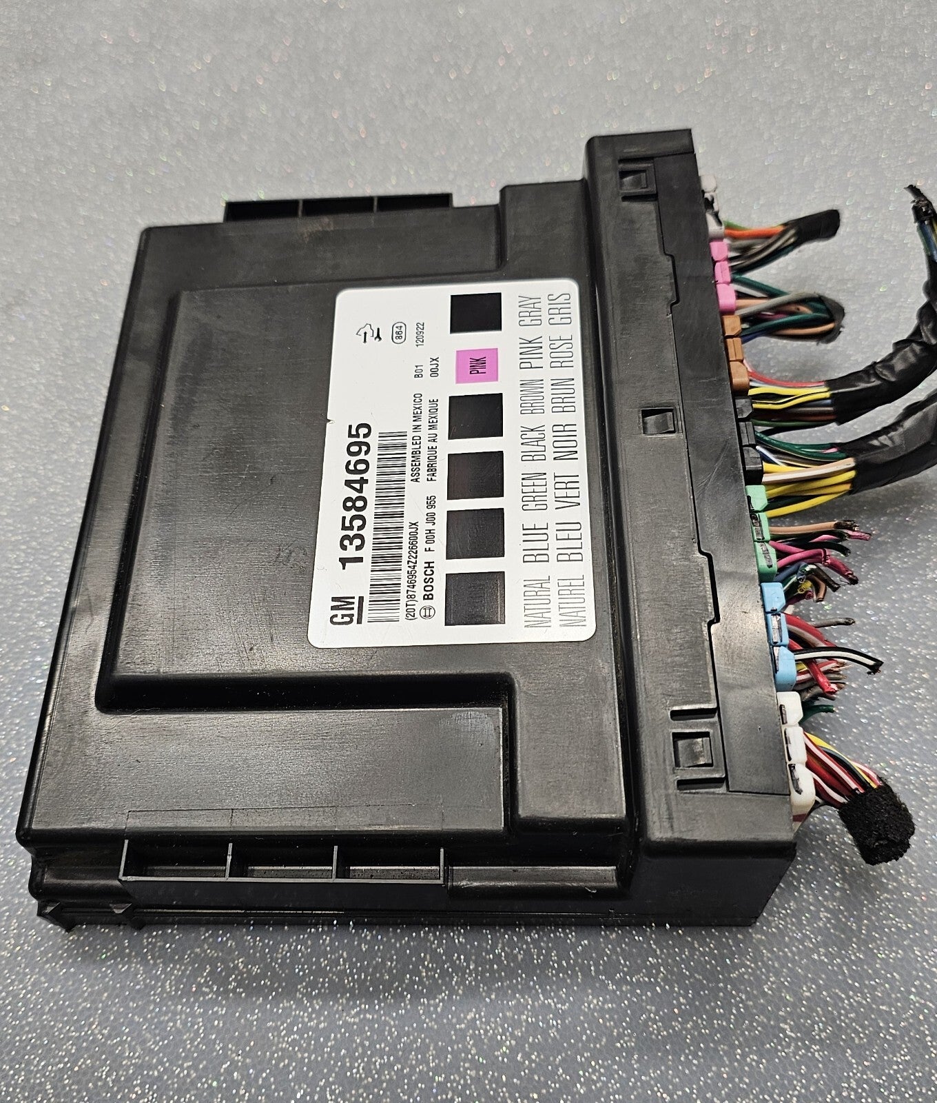 🔥13-17 Chevy Equinox GMC Terrain Acadia Body Control Module BCM BCU Assembly