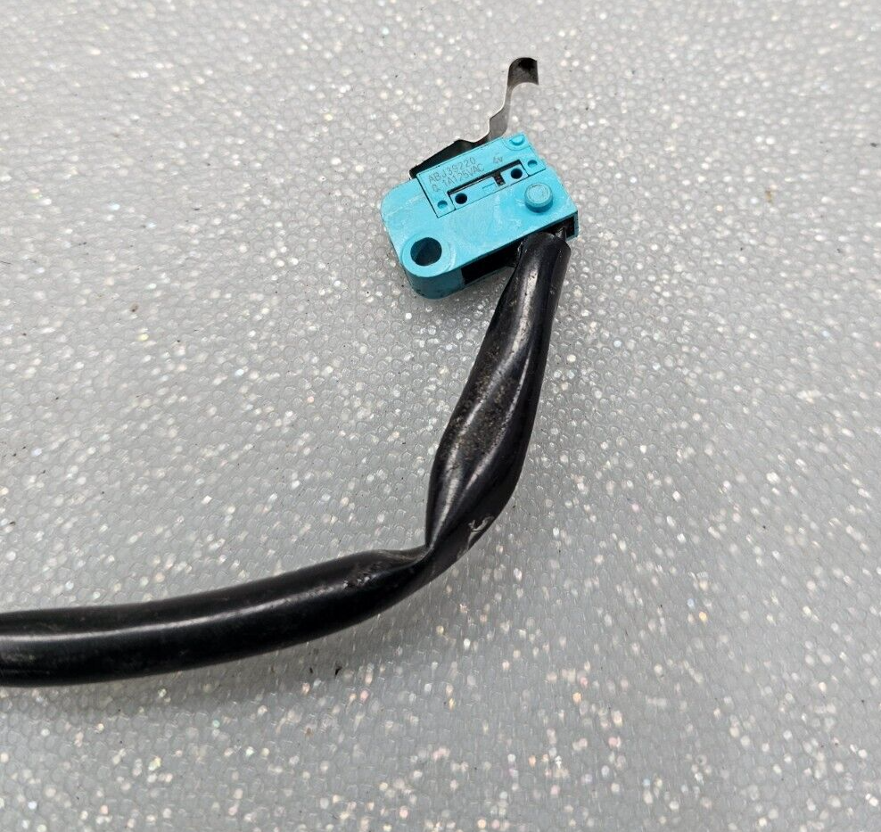 🔥2005-2010 Honda Odyssey Power Sliding Door Assembly Micro switch