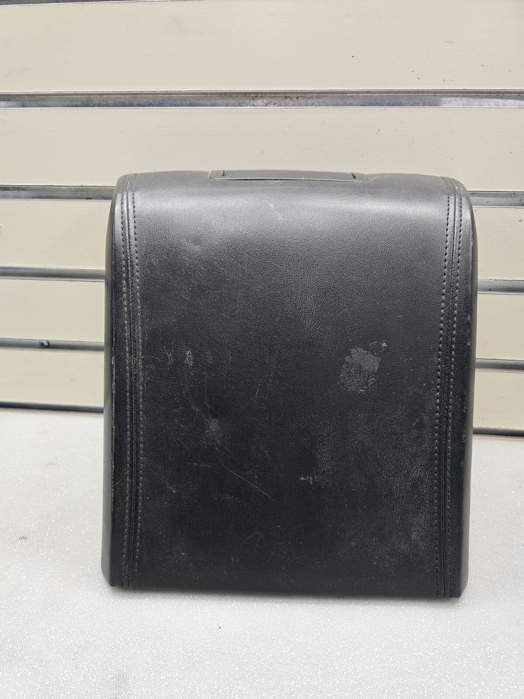 🔥07–14 Lincoln Navigator Front Center Console Lid Arm Rest Black Leather OEM