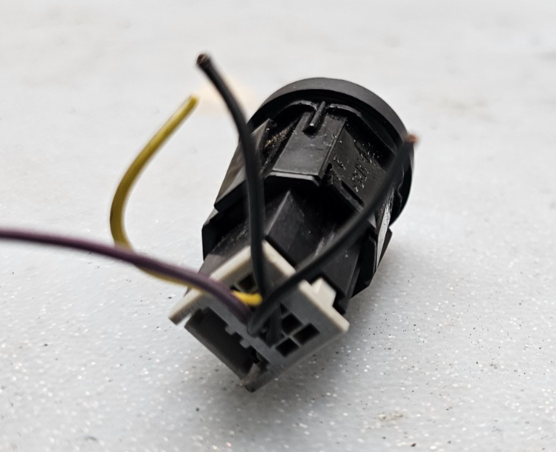 🔥08-14 Ford E150/250/350 Van Dash TCS OFF Traction Control Button Switch Black