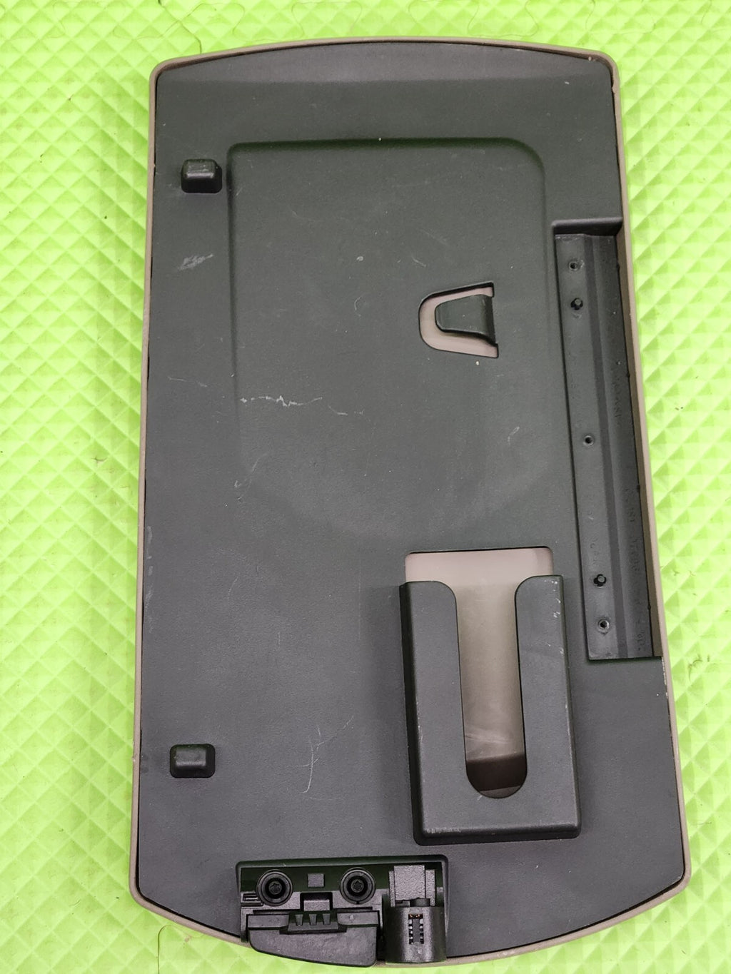 04-07 NISSAN ARMADA TITAN ARMREST CENTER CONSOLE ARM REST LID OEM TAN-BLACK