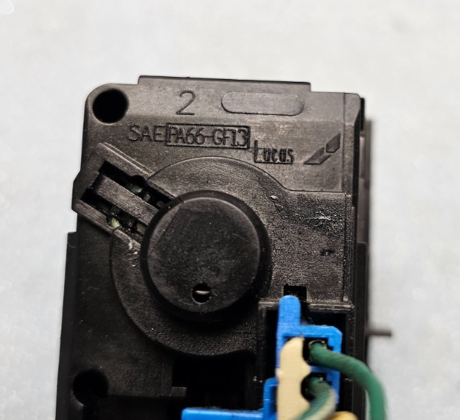 🔥99-02 TAHOE SUBURBAN GMC YUKON DENALI REAR WIPER FOG LIGHT SWITCH 4x4 BLACK