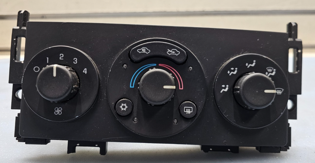 🔥04-07 Malibu Climate Control Dash AC A/C HVAC Heater Temperature Panel Black
