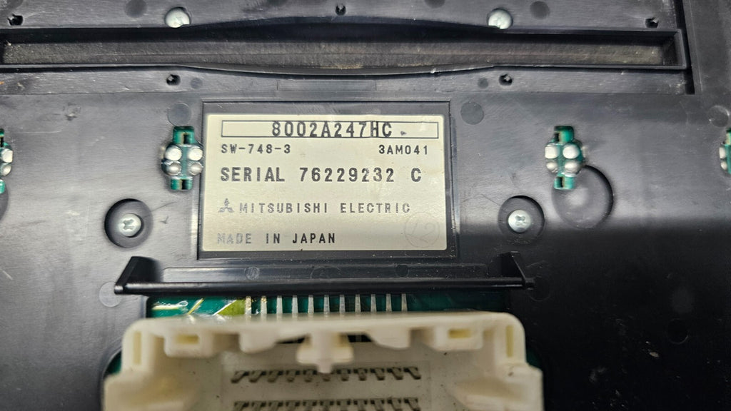 06-08 Mitsubishi ENDEAVOR Dash AM FM Radio CD Player Control Stereo Assembly OEM