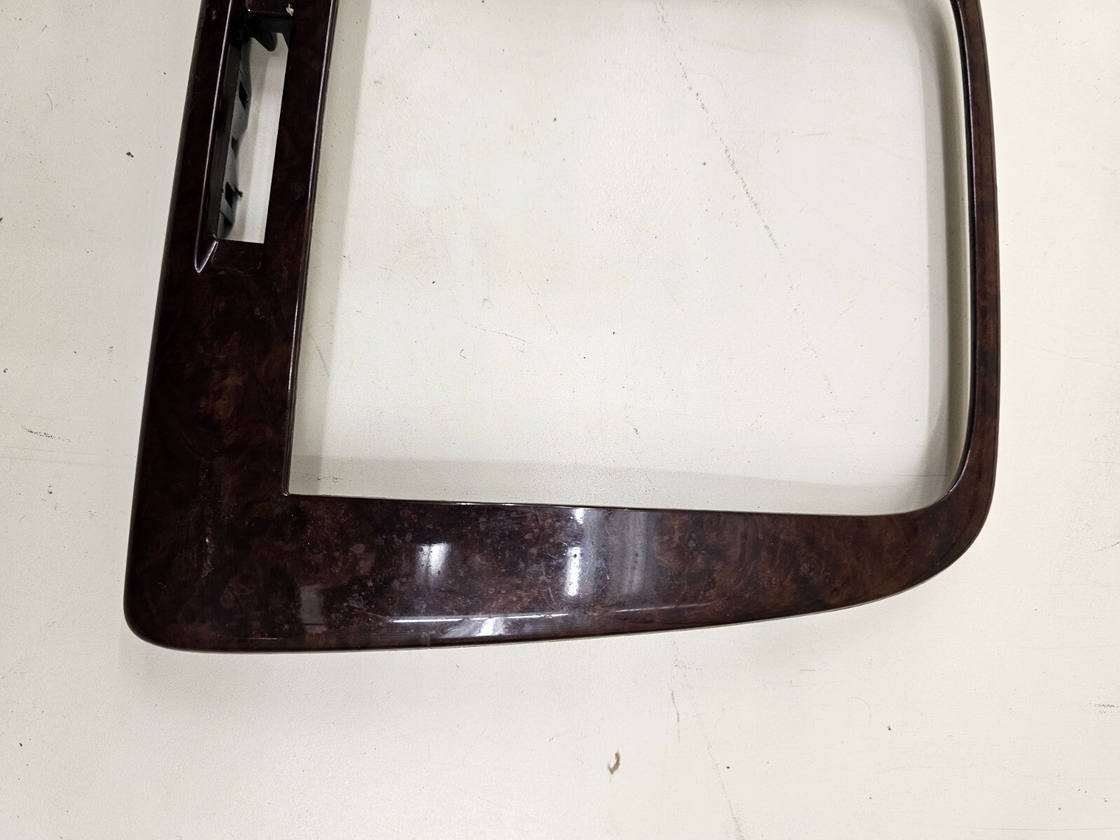 06-11 Chevrolet Impala Interior Center Dash Radio Trim Panel Bezel Woodgrain OEM
