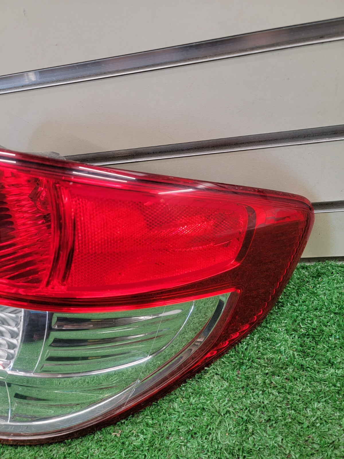 🔥2008-2013 Suzuki SX4 Sedan Rear Right Passenger Side Tail Light Lamp Assembly