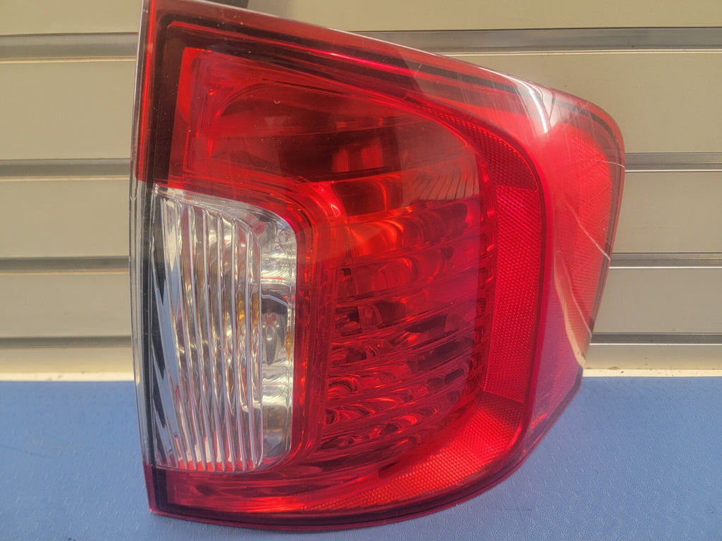 🔥2011-2014 Ford Edge Right Passenger Halogen Lamp Tail Light Assembly chrome