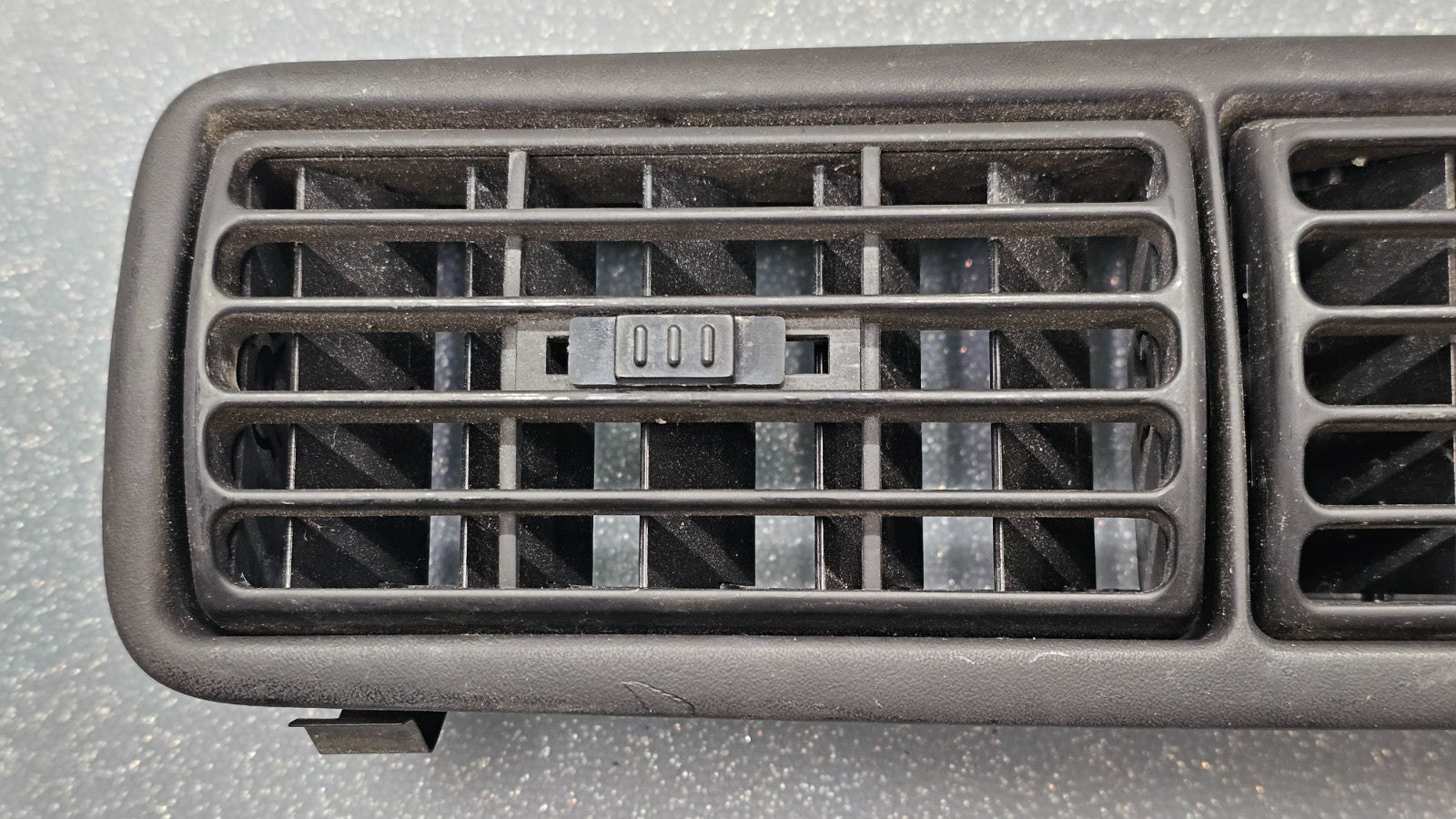 🔥96-18 EXPRESS SAVANNA 94-97 Sonoma Center Dash A/C HVAC Air Vent Heater Panel