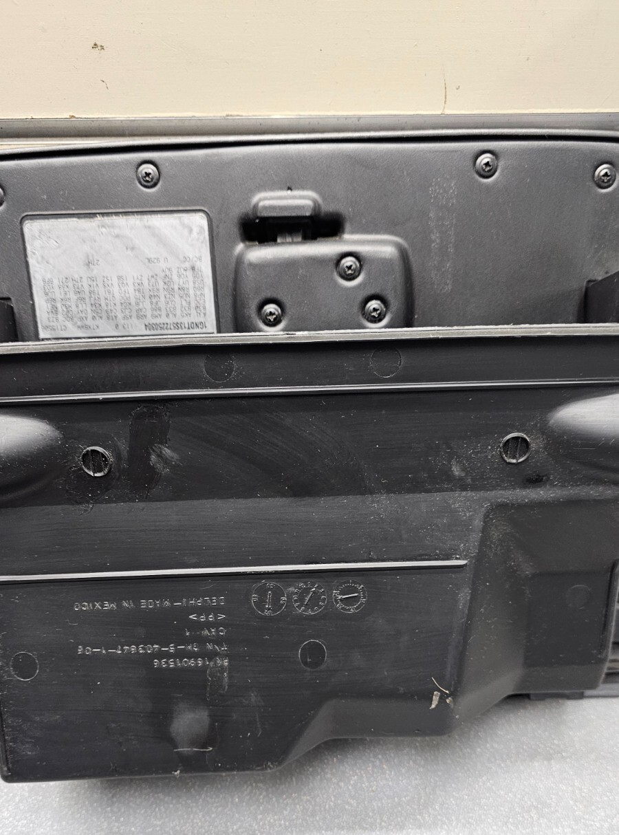 🔥06-09 Chevy Trailblazer Dash Glove Box Storage Compartment Assembly Black OEM