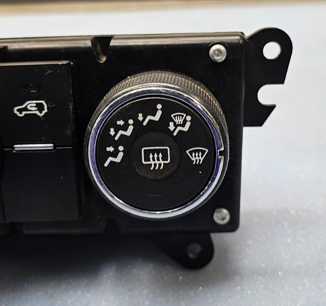 🔥09-12 TRAVERSE DASH CLIMATE CONTROL A/C HEATER TEMPERATURE HVAC PANEL BLACK
