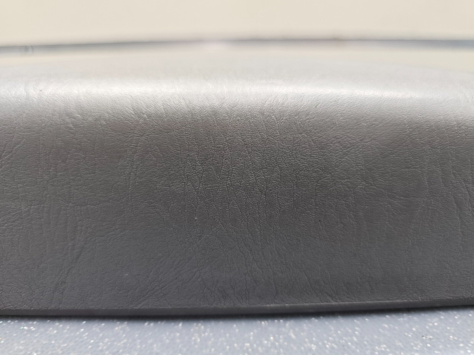 🔥02-06 CAMRY SOLARA LEXUS ES330 CENTER CONSOLE LID ARM REST COVER ASSEMBLY GRAY