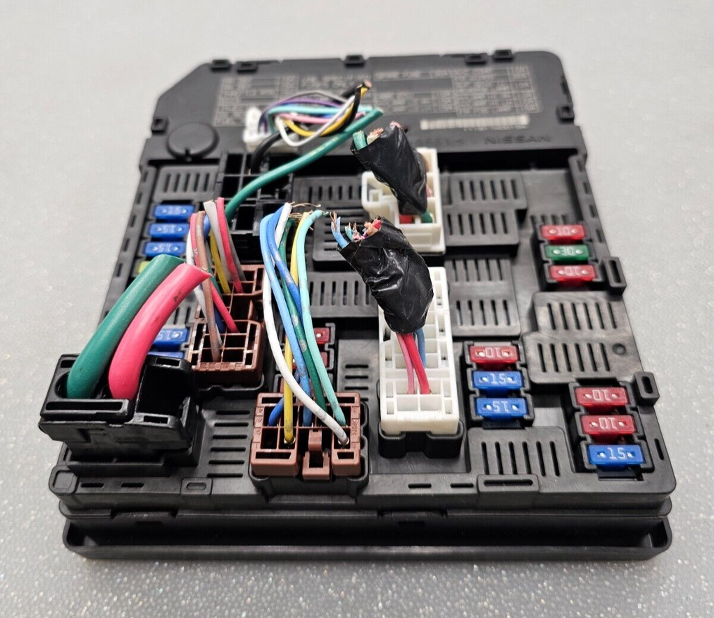 🔥08-13 Nissan Rogue Sentra Fuse Box IPDM Power Module Unit Relay Block Control