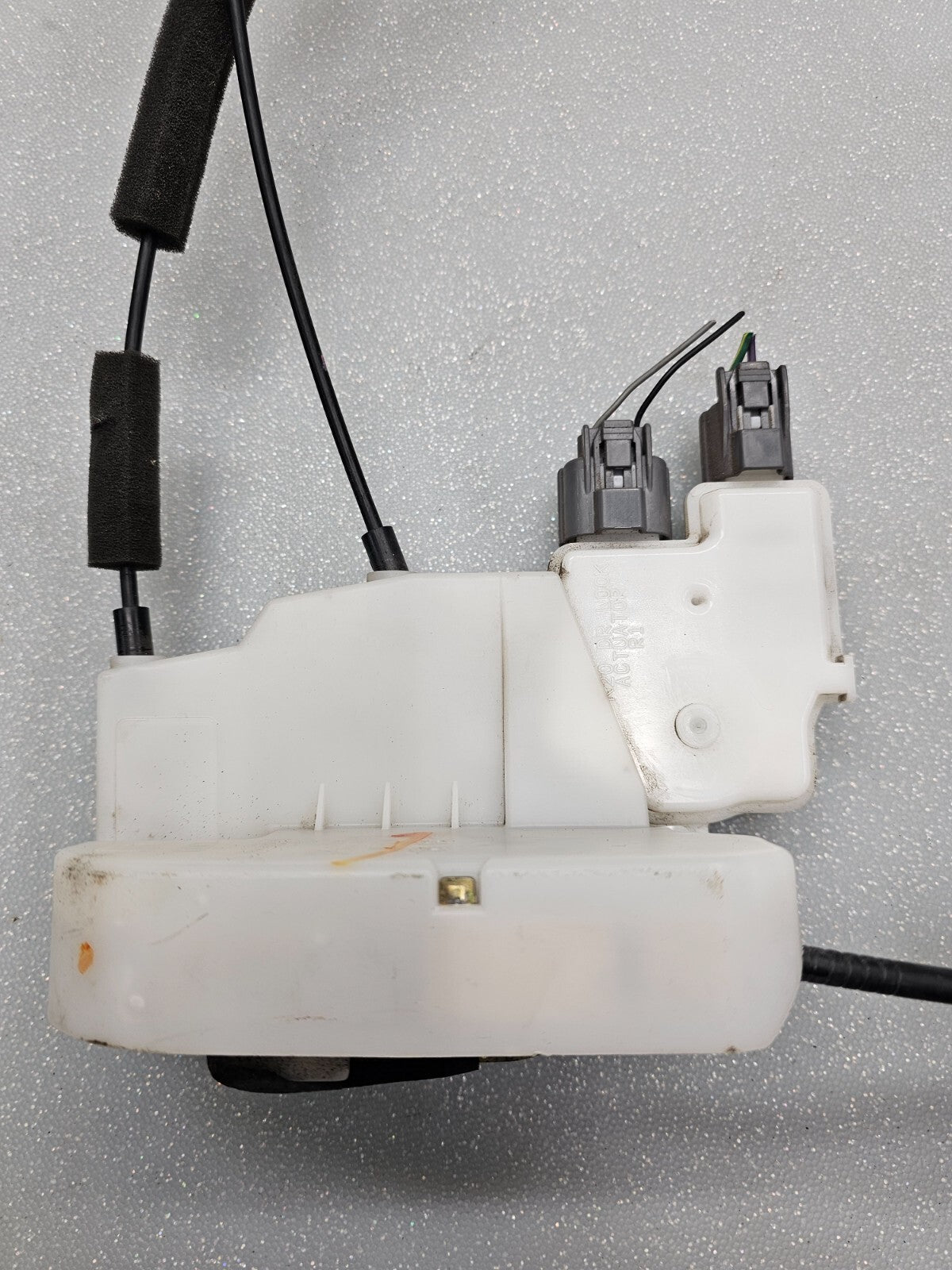 05-12 Nissan Pathfinder Frontier Door Lock Latch Actuator Right Passenger Front
