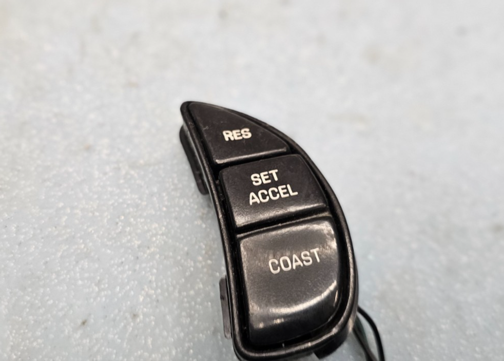 🔥98-04 Lincoln Town Car Continental  Cruise Control Switch BLACK