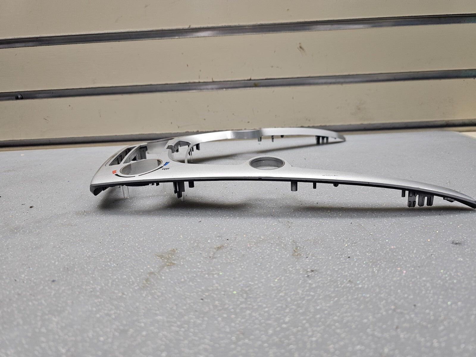 🔥10-11 Chevy Equinox GMC Terrain Radio Face Climate Control Panel Bezel SILVER