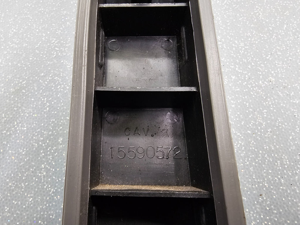 🔥88-94 Chevy Silverado GMC Sierra Lower Dash Trim Piece w/ Vent OEM Gray READ