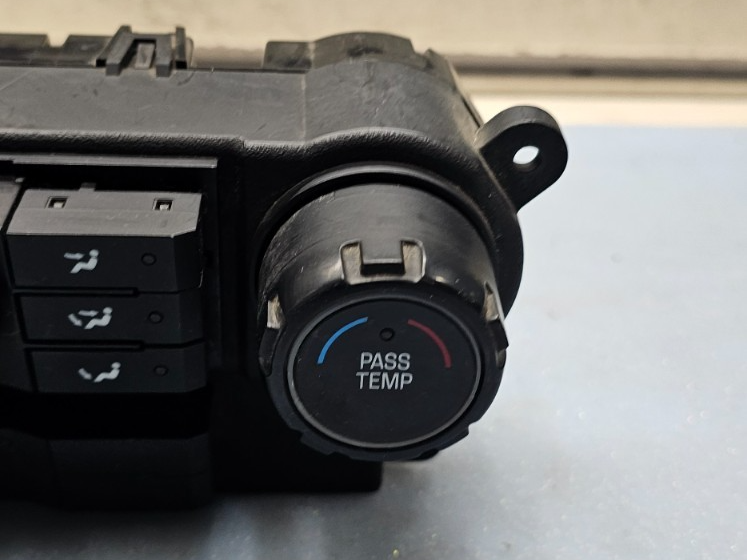 🔥08-12 Ford Escape Dash AC HVAC A/C Heater Climate Temperature Control Black