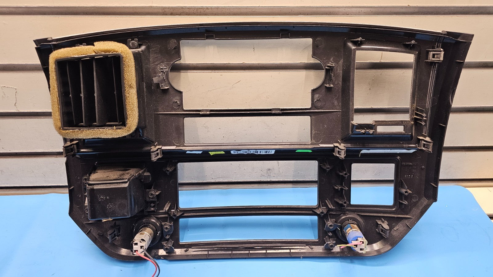 🔥06-08 Dodge RAM Dash RADIO Stereo Bezel Climate Trim Panel Silver/Gray B11