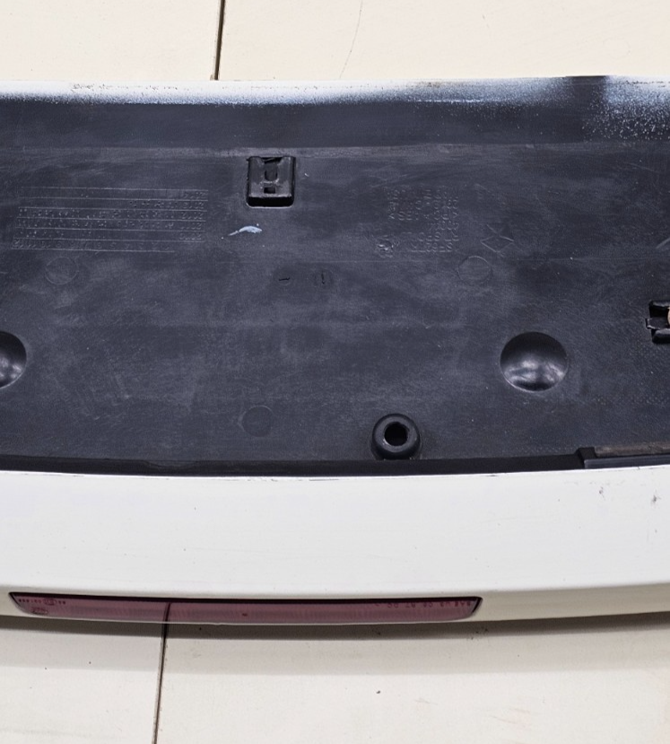 🔥11-20 Dodge Grand Caravan Rear Upper Hatch Spoiler Wing Mount Break white OEM