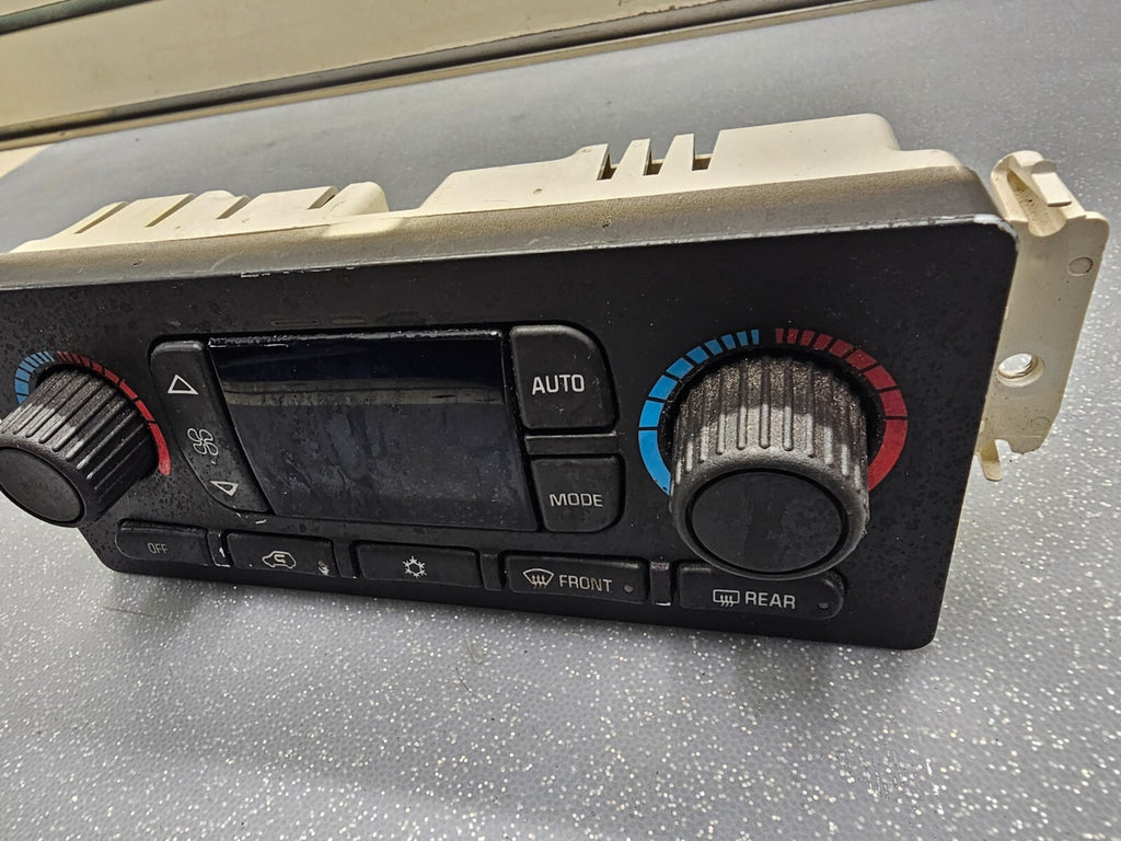 🔥03-09 Silverado SIERRA DASH AC A/C Heater Temperature Climate Control Digital
