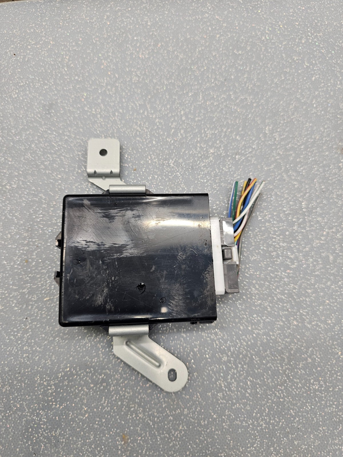 97-01 Honda CR-V Front Left Driver Door Control Keyless Module Unit Sensor Relay