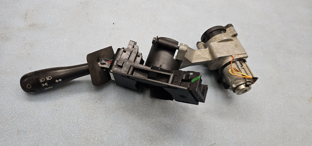 🔥02-07 VUE Equinox  Torrent HEADLIGHT TURN SIGNAL COLUMN Dimmer SWITCH OEM