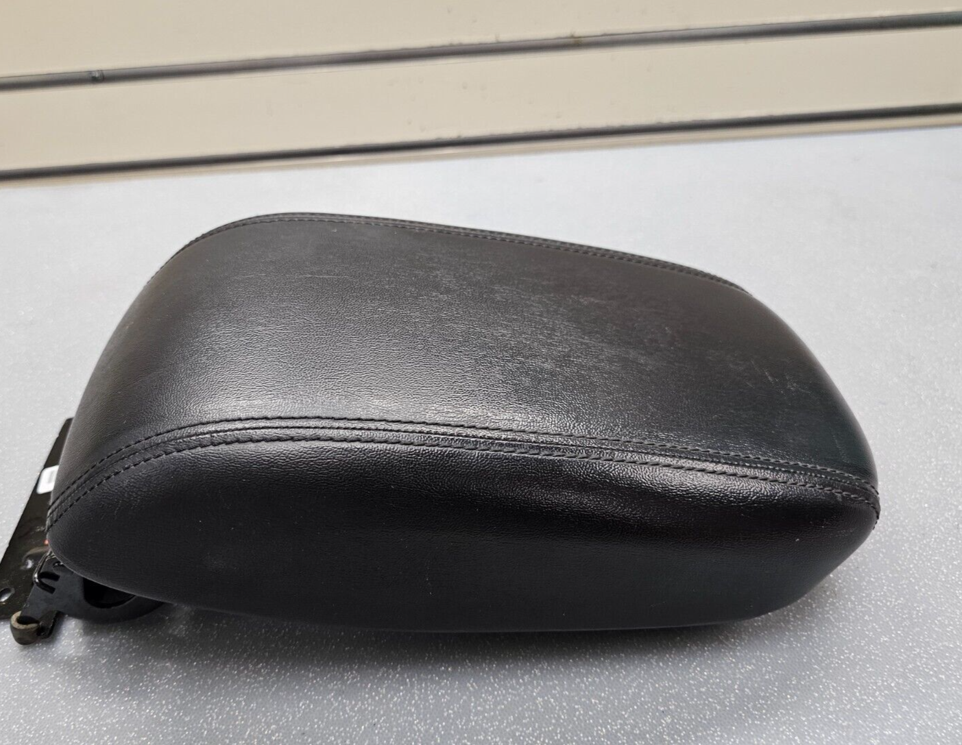 🔥13-16 DODGE DART CENTER CONSOLE ARM REST LID LEATHER BLACK TOP PAD COVER BLACK