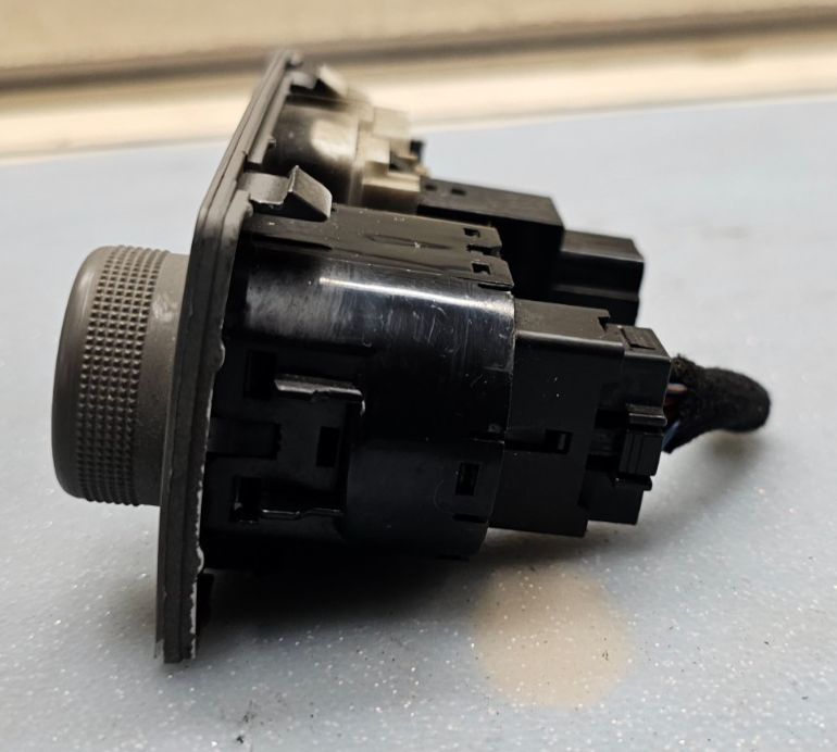 🔥2003-2006 KIA SORENTO 4X4 TRANSFER CASE CONTROL SWITCH OEM