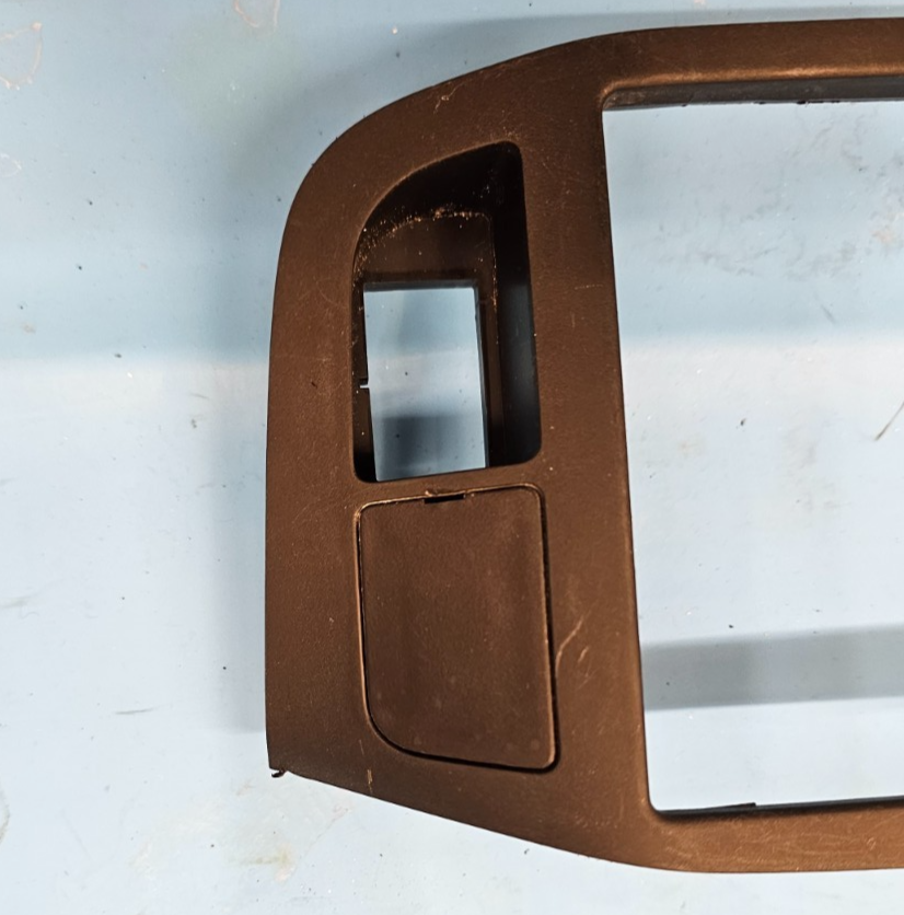 🔥03-05 Honda Pilot Dash AM FM Radio Stereo Bezel Trim Panel Frame Cover Black