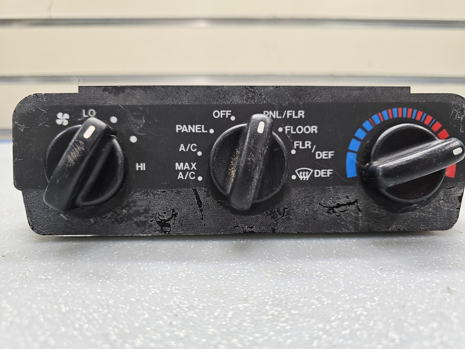 95-97 Ford Contour Dash Climate AC Heater Temperature Control Unit Conditioning