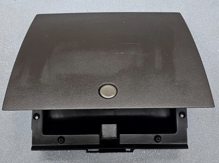 🔥05-07 MONTEGO FIVE HUNDRED UPPER DASH CUBBY STORAGE BIN COMPARTMENT BOX BLACK