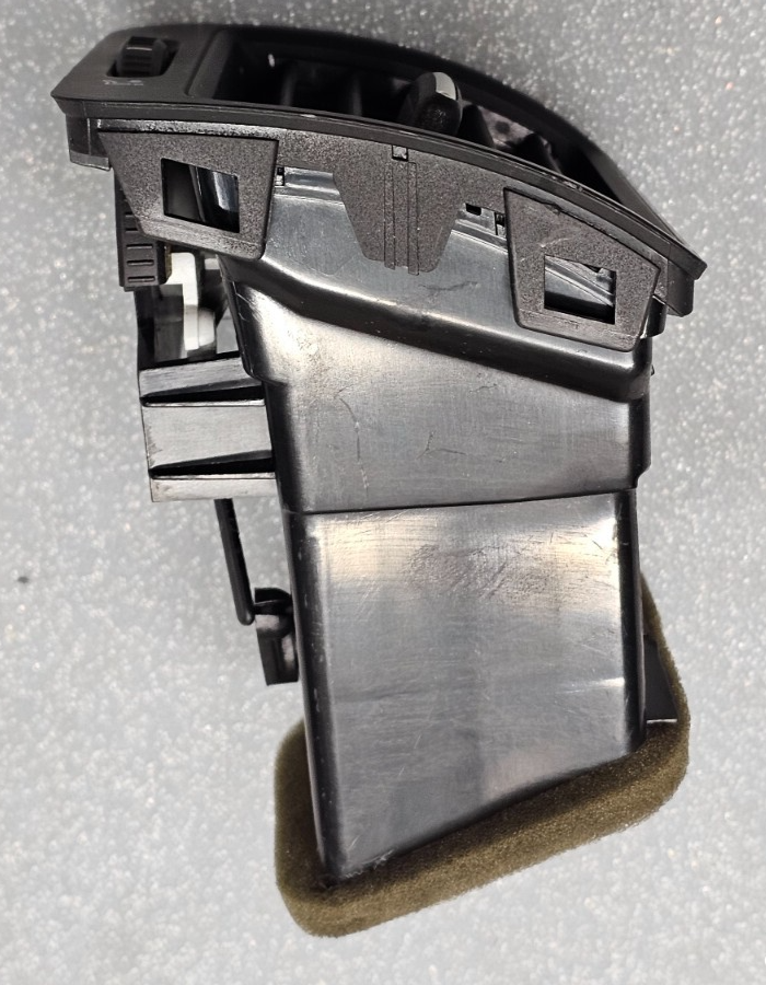 🔥06-10 VW JETTA GOLF CENTER DASH LEFT DRIVER AC A/C AIR VENT HEATER PANEL BLACK