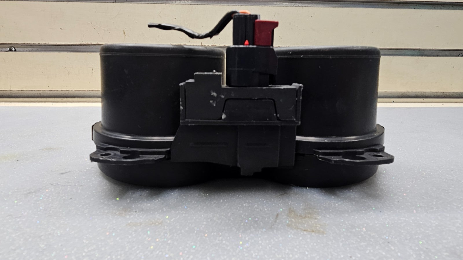 🔥08-10 Dodge Charger 300 Center Console Cup Drink Holder OEM