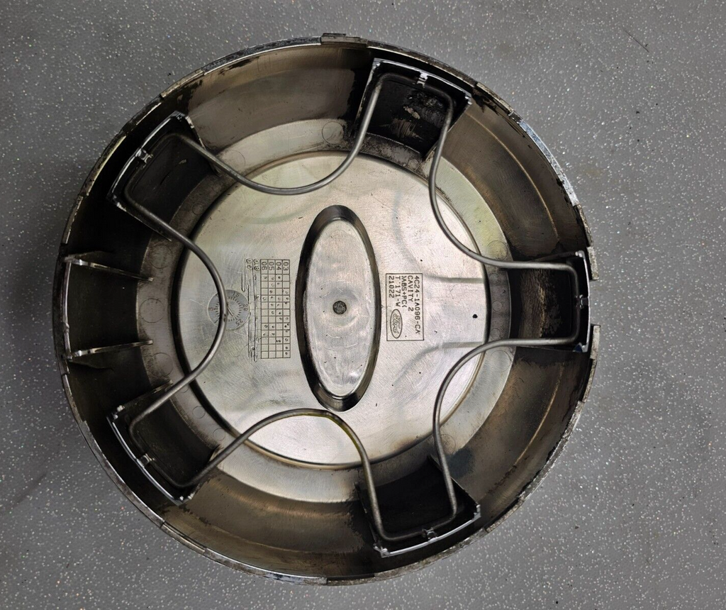 🔥04-06 Ford E150 Front Rear Left Right Wheel center cap Hub Cap Tire Lower Gray