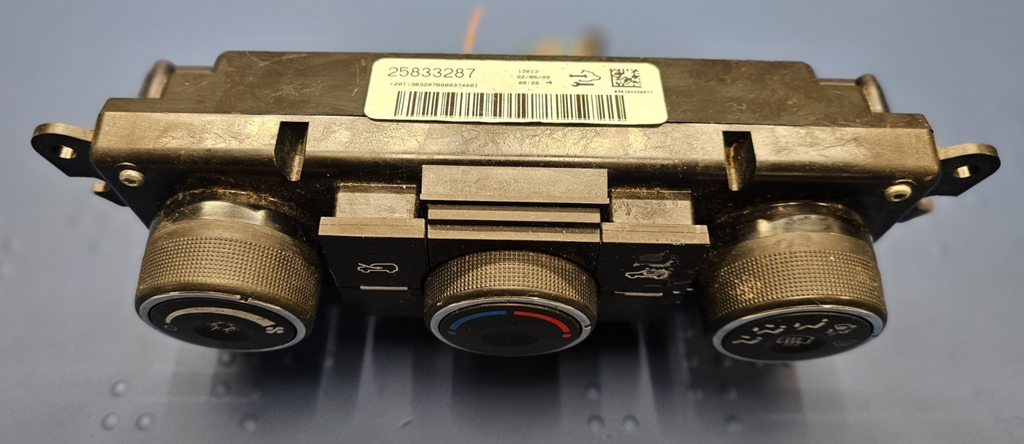 🔥07-09 CHEVY EQUINOX DASH CENTER AC HEATER CLIMATE TEMPERATURE CONTROL UNIT OEM