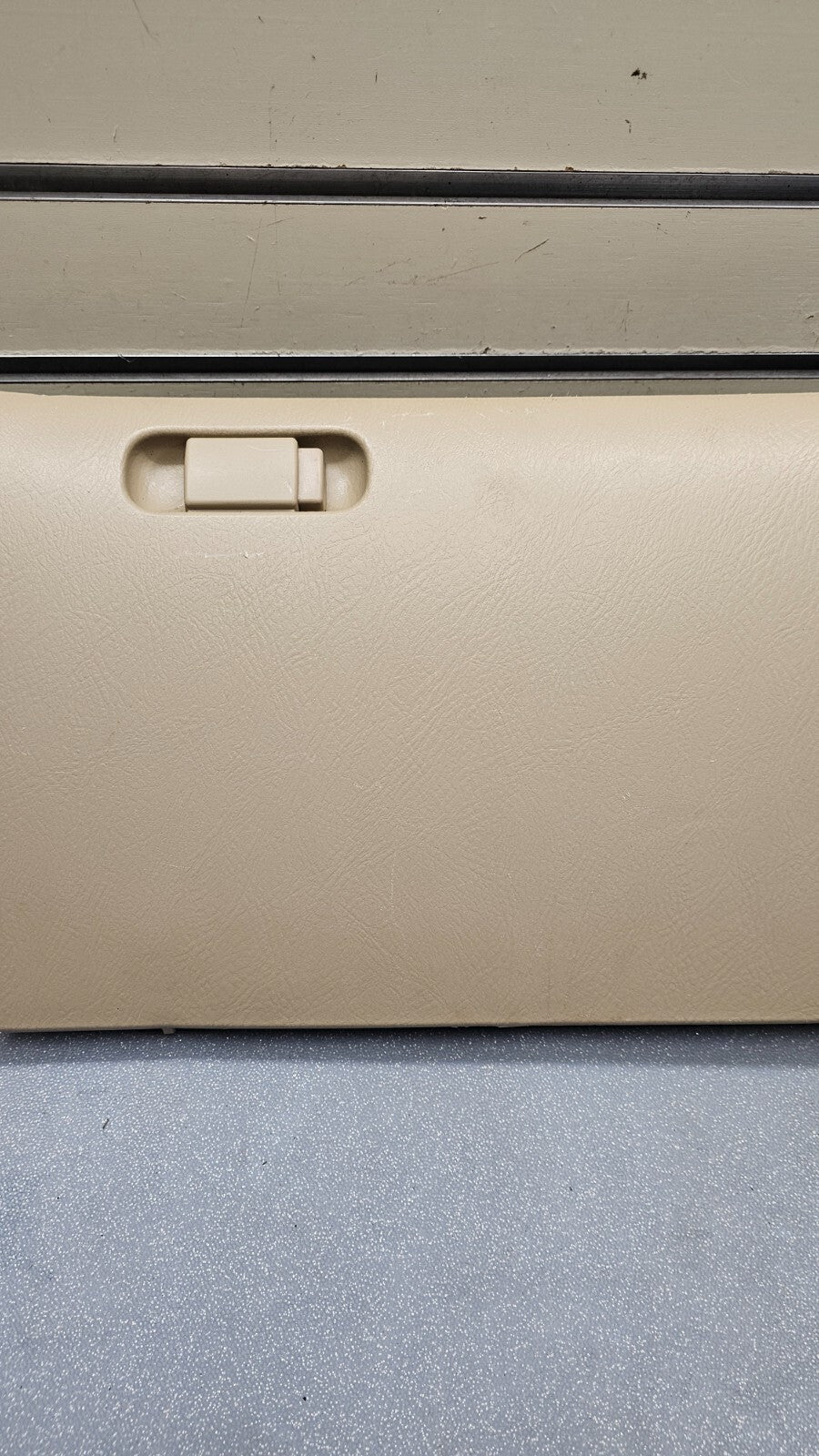 🔥01-05 Civic Dash Glove Box Storage Compartment Assembly Instrument Panel Tan