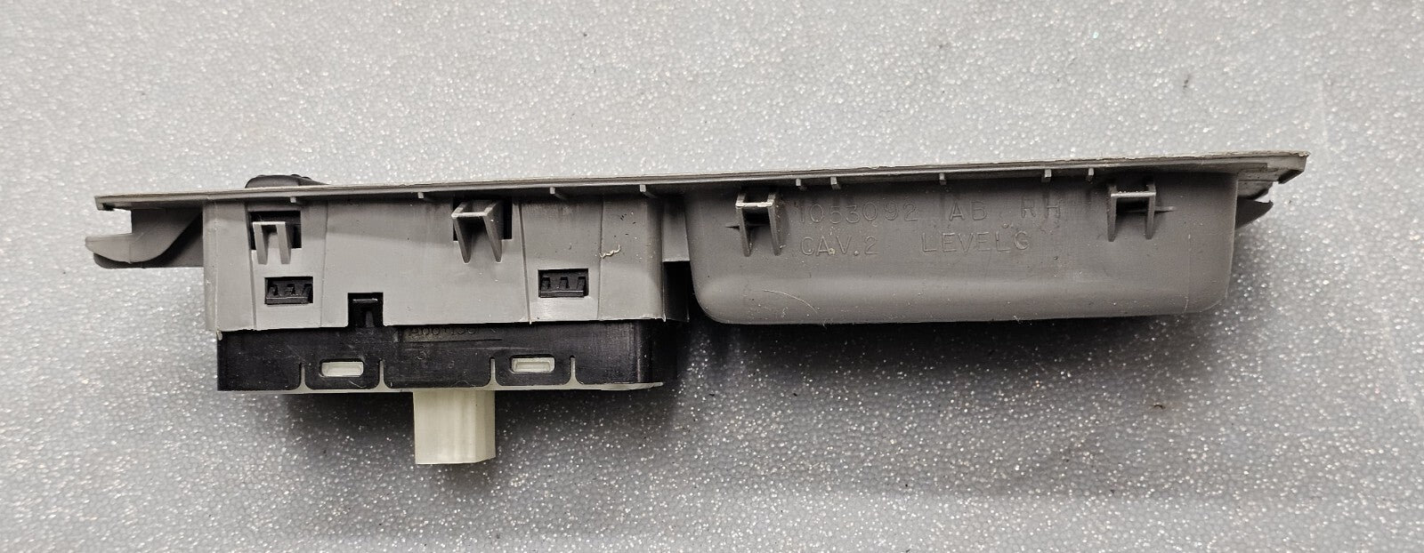 07-11 Charger Dakota Chrysler 200 300 Right Passenger Power Window Switch Gray