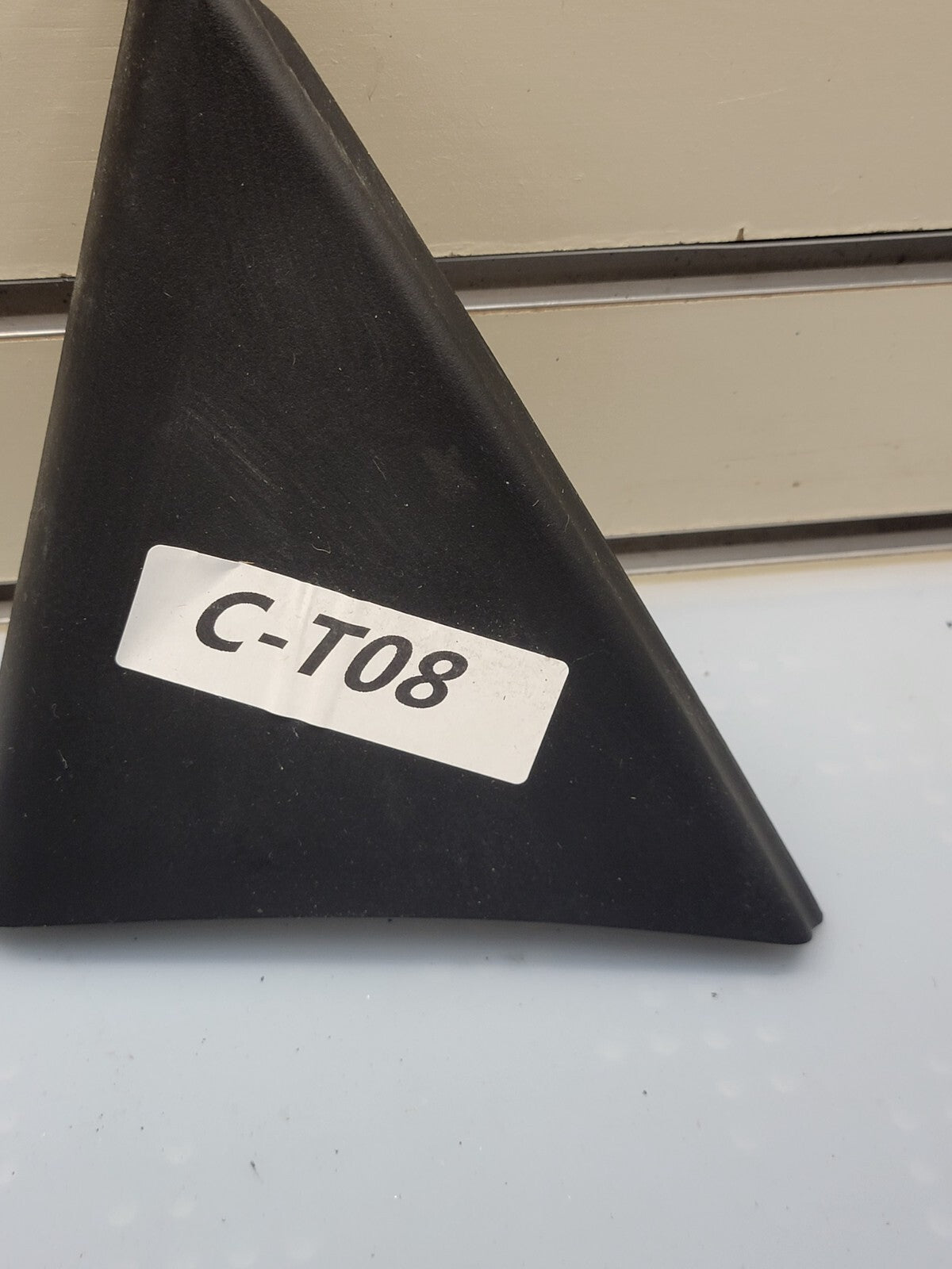 🔥2007-2014 Chevrolet Tahoe R/H Mirror Flag Applique Black